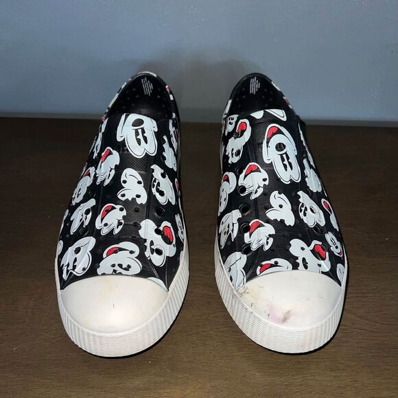 Native Slip On Shoes Disney Mickey Mouse Womens 10 / Mens 8 Black White Red - Picture 2 of 9